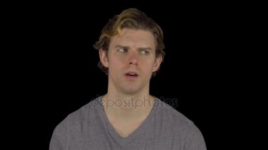 Genç adam için bir şey sol (şeffaf arka plan üzerinde dinler)