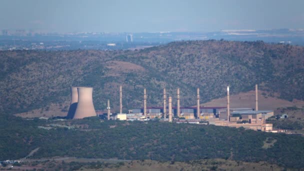 Großaufnahme der Kernforschungsanlage Pelindaba — Stockvideo