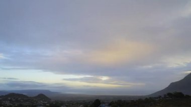 Dramatik günbatımı zaman atlamalı yanlış Körfezi yakınlarında