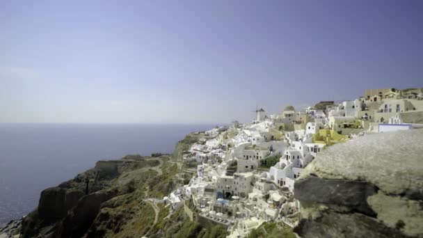 Dolly shot révèle l'ancienne ville d'Oia Santorin 