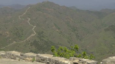 Uzak Great Wall dağın kadar sarma kaydırma