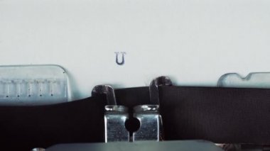 ABD - eski vintage daktiloda yazılmış