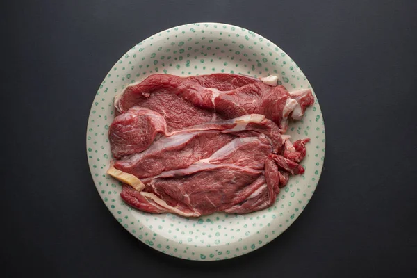 Carne Crua Fundo Preto Produto Semi Acabado Para Cozinha Chef — Fotografia de Stock