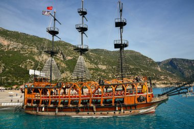 Korsan gemisi. Sefer