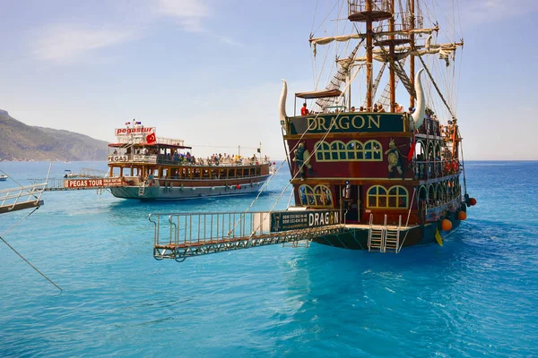 Pirate Ship. Expedition — Stock Photo, Image