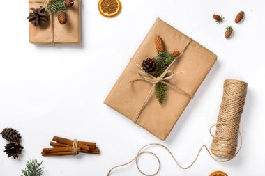 Noel süslemeleri ve wh el yapımı hediye arka plan