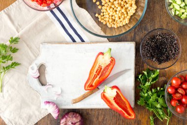 yemek vejetaryen salata 