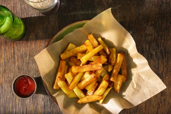 Papas fritas con ketchup — Foto de Stock