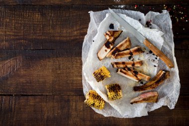 Soslu ızgara sığır eti biftek 