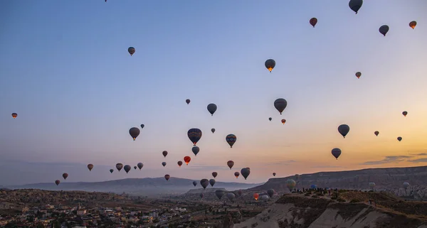 Balões Quente Coloridos Parque Nacional Goreme Capadócia Turquia — Fotografia de Stock