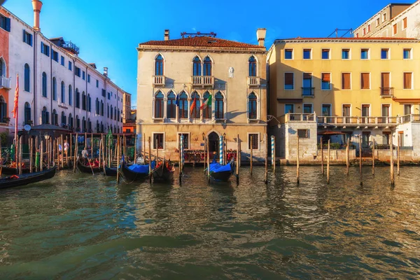 Venice Italy Traditional Canal Street Gondolas Boats — Stock Photo, Image