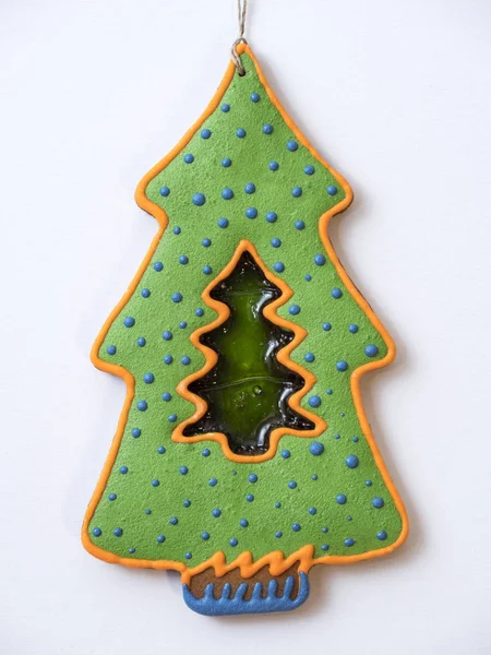 Árvore Natal Forma Pão Gengibre Decorado Com Gelo Colorido Caramelo — Fotografia de Stock