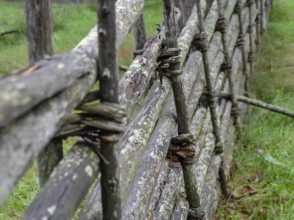 Skandinávský Tradiční Dřevěný Plot Vyrobený Ručně — Stock fotografie