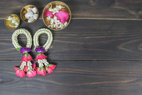 Tay garland çiçekler