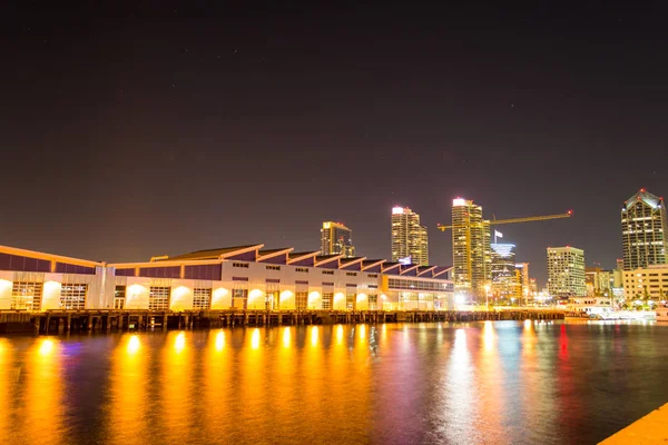 Dramática Noche Larga Exposición Del Horizonte Ciudad Del Puerto Trabajo —  Fotos de Stock