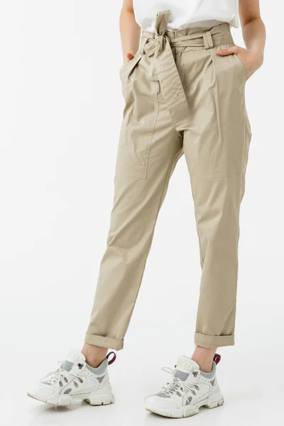 Jong Meisje Pastel Broek Een Witte Achtergrond — Stockfoto