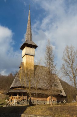 Romanya 'nın Maramures İlçesindeki Barsana Manastırı.