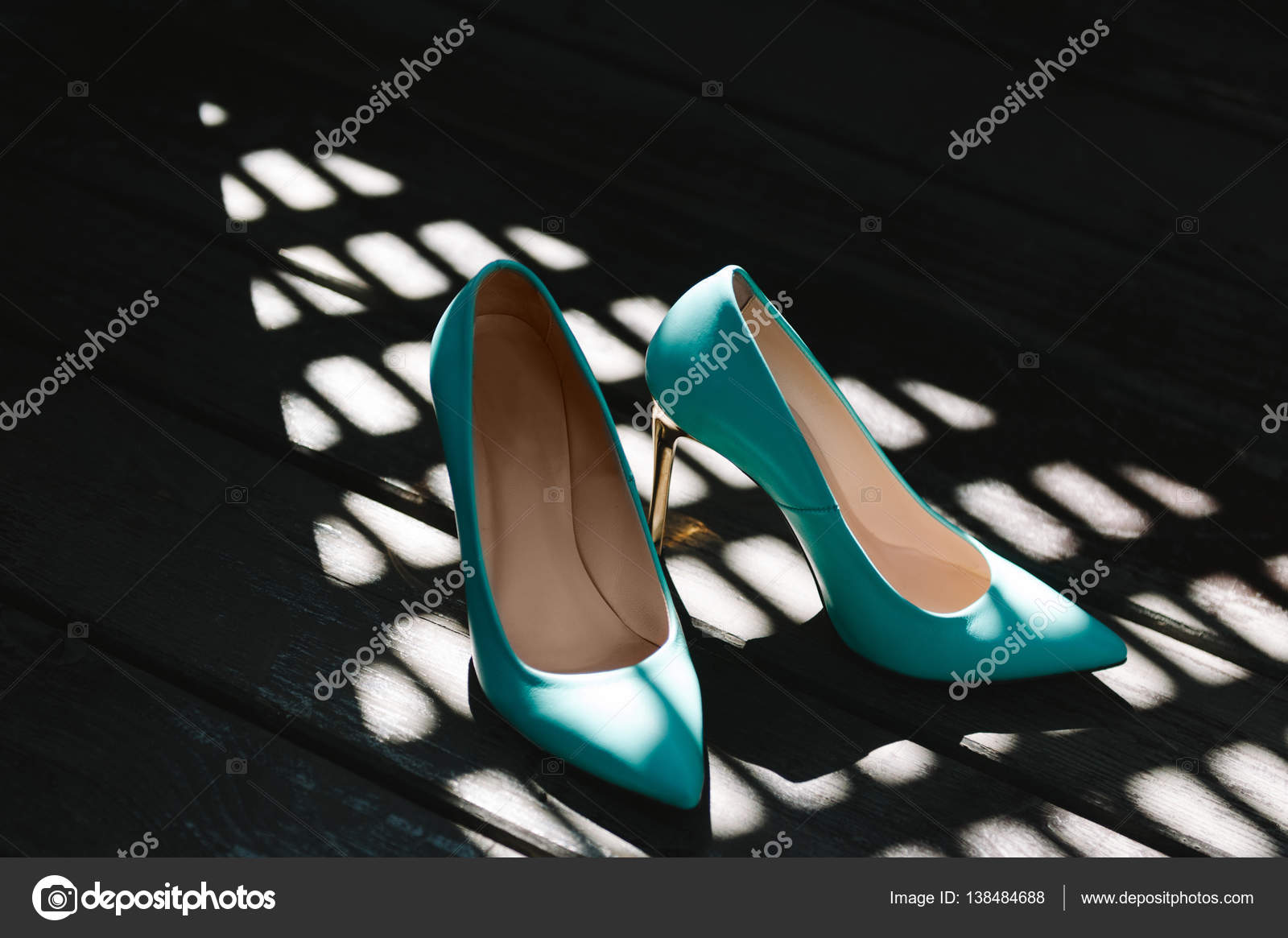 mint high heel shoes