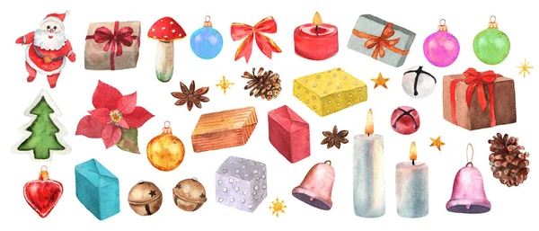 Hediye kutuları, beyaz üzerinde Noel oyuncakları. Suluboya Noel Baba, çan, mantar, yıldızlar, kırmızı yay, kalp, toplar, mumlar, beyaz arka plan. Dekorasyon için kış tatili çizimi.