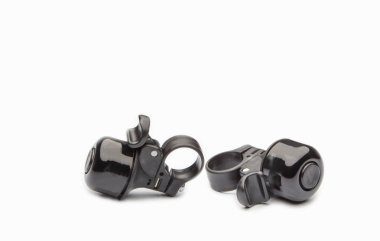 Bir beyaz üzerine siyah Bisiklet zili