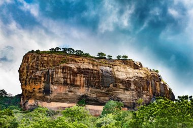 Sigiriya ya da Sinhagiri aslan kaya