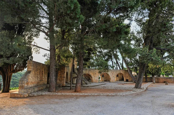 Chapel innergård i Kreta — Stockfoto