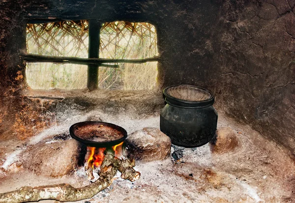 La cuisine des pauvres du Sri Lanka dans la cabane — Photo