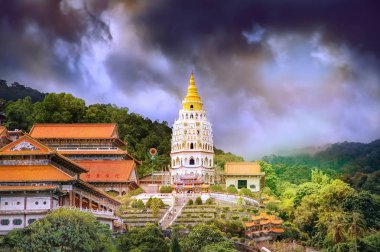 Penang Malezya kek Lok Si Tapınağı
