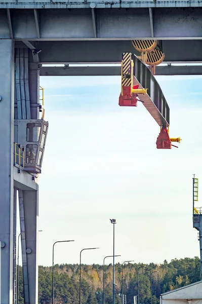 Mécanismes Des Ponts Grues Par Temps Ensoleillé — Photo