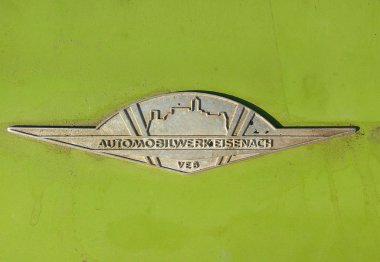 Vintage Wartburg retro araba amblemi Eisenach Doğu Almanya