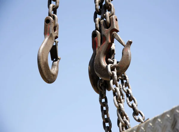 Cadenas con gancho grúa como fondo industrial —  Fotos de Stock