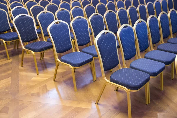 Comfortable seats in empty corporate meeting office for  presentation — Stock Photo, Image