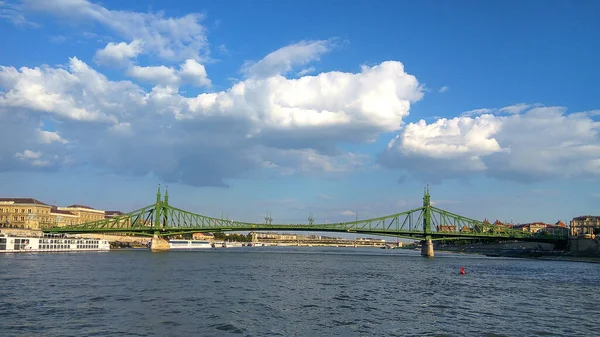 Panoramautsikt Över Budapest Med Elisabeth Bridge Över Donau — Stockfoto