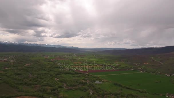 Gorgeous green mountain valley in spring — Stock Video