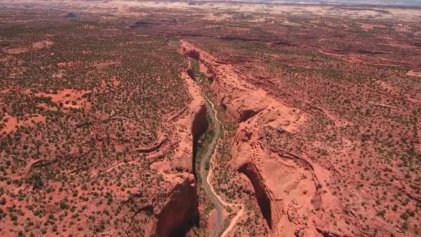 Krásné pouštní redrock canyon v Utahu — Stock video