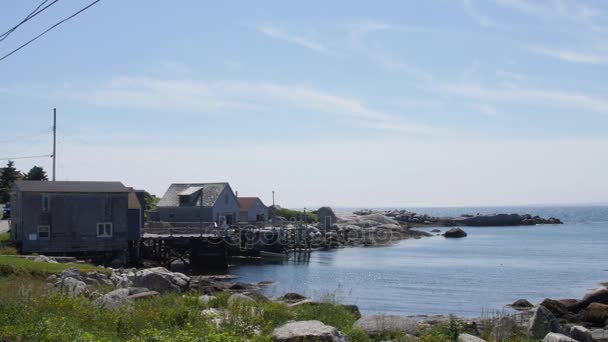 En vacker kuststad på Peggy's Cove — Stockvideo