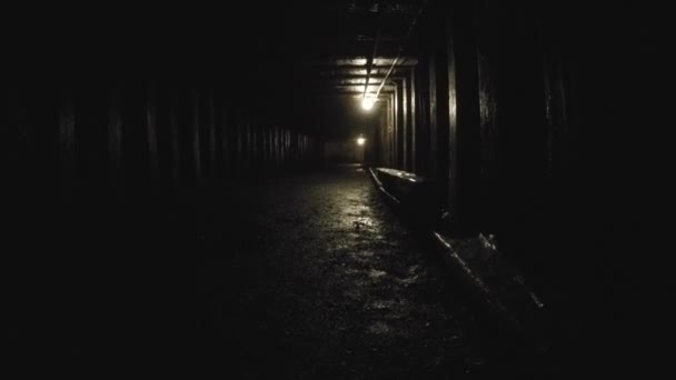 Karanlık kömür madeninde glace bay — Stok video