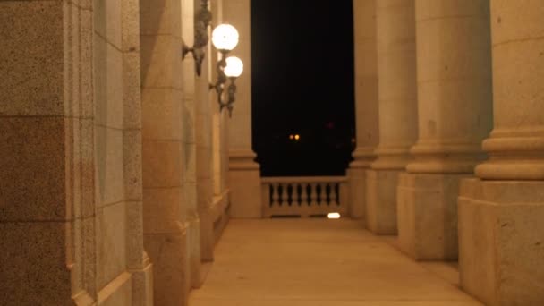 Utah State Capitol in de nacht — Stockvideo