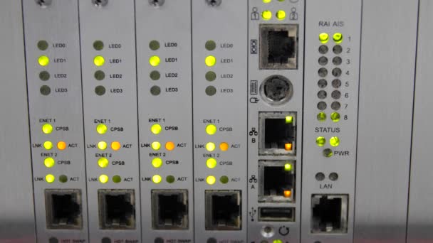 Lights blinking on telecomunnications server — Stock Video