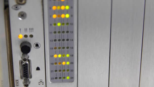 Lights blinking on the telecommunications server — Stock Video