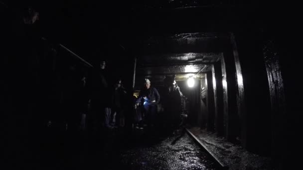 Dark coal mine in glace bay — Stock Video