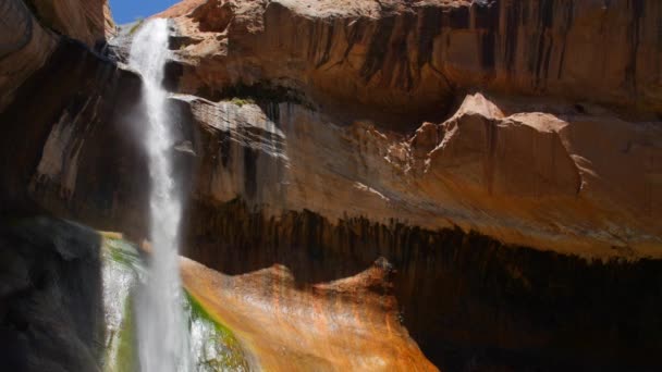 Lower calf creek falls in a desert — Stock Video