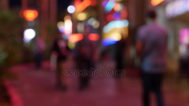 Tourists walking on the Las Vegas Strip — Stock Video