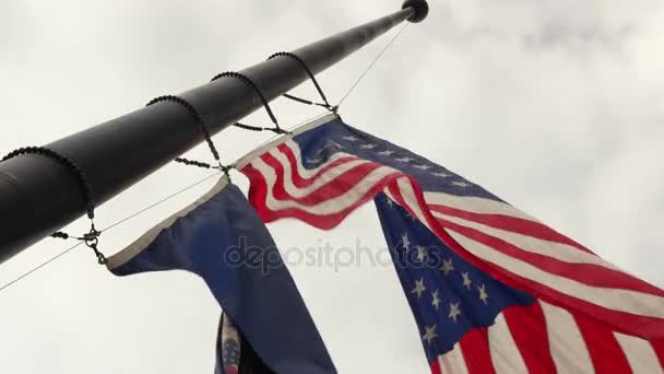 Banderas de los Estados Unidos y Utah — Vídeo de stock