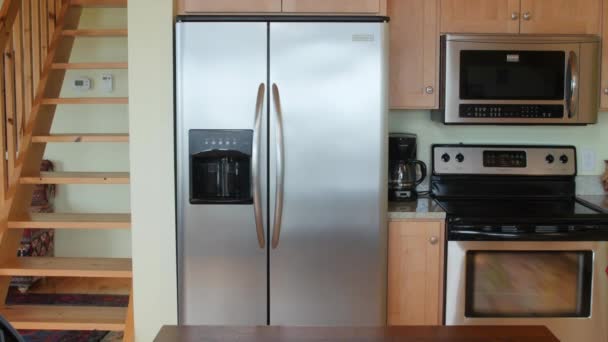 Interior of cottage kitchen — Stock Video