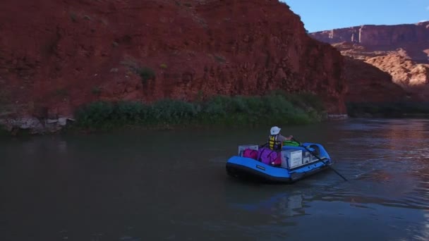 Rafting on colorado river — Stock Video