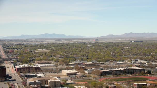 En Flygfoto över Salt Lake cityflygplats — Stockvideo