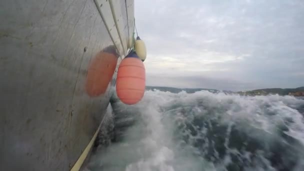 Felvétel, nagy horgászcsónak — Stock videók