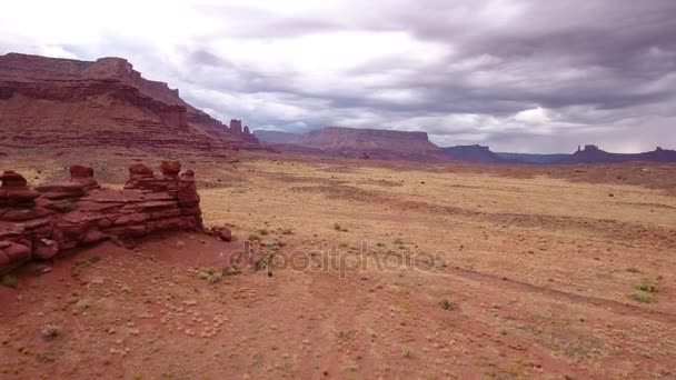 Buttes e fiume vicino a Moab Utah — Video Stock