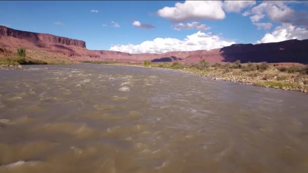 Lage Luchtfoto Boven Colorado Rivier Woestijn — Stockvideo